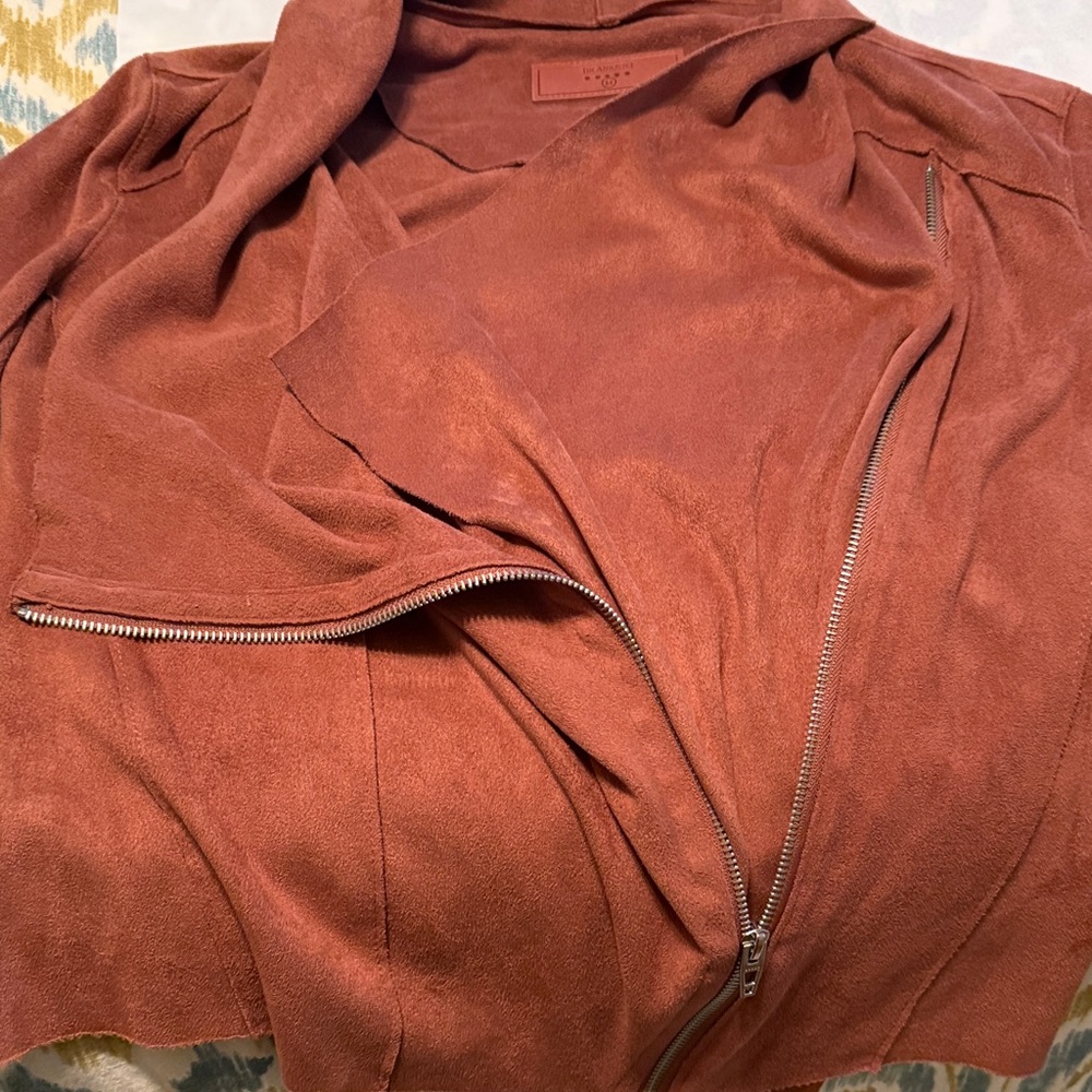 Suede side zip jacket - Picture 4 of 6